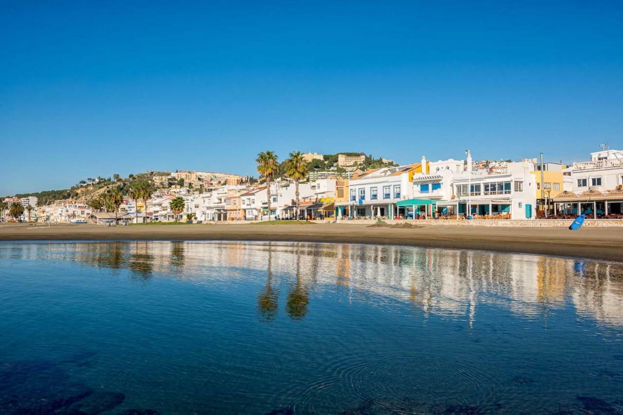 Holidays By The Sea Apartments Málaga Exterior foto
