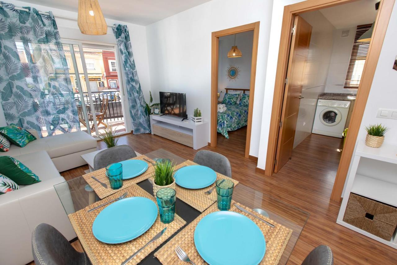 Holidays By The Sea Apartments Málaga Exterior foto
